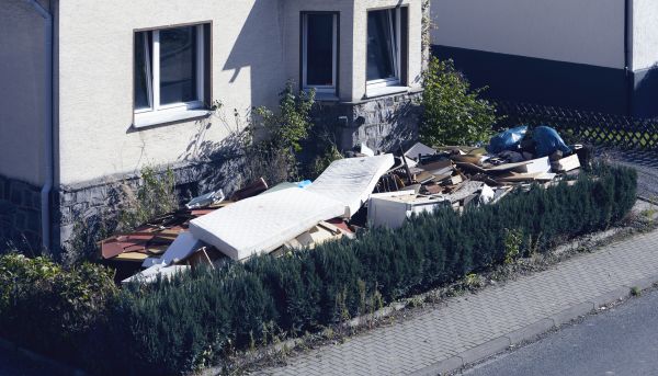 Yard Junk Removal in Lehi