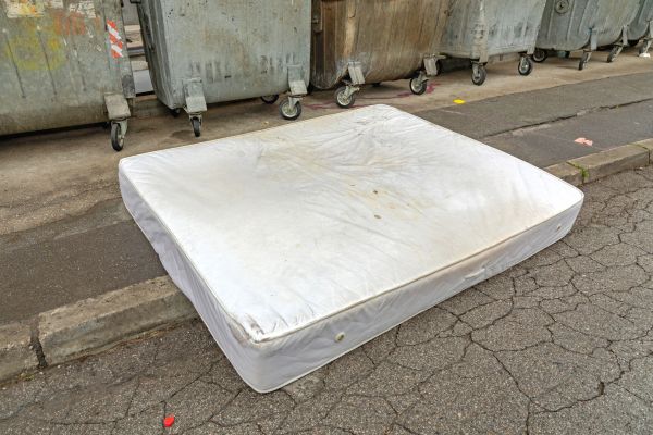Box Spring Disposal in Lehi