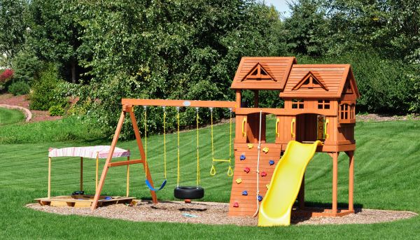Playset Removal in Lehi